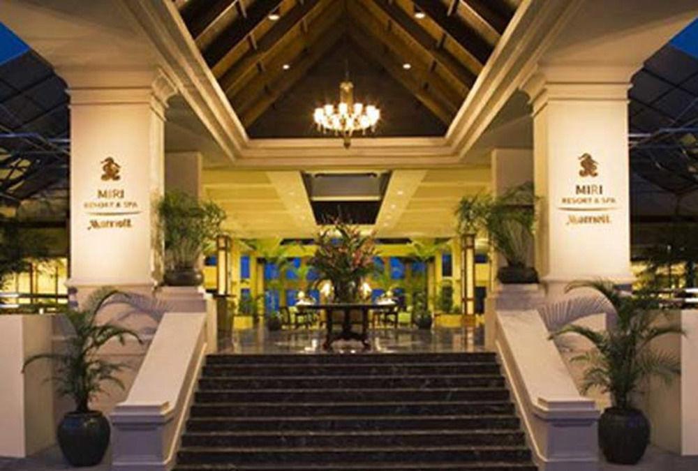 Miri Marriott Resort&Spa Exterior foto Lobby of the hotel
